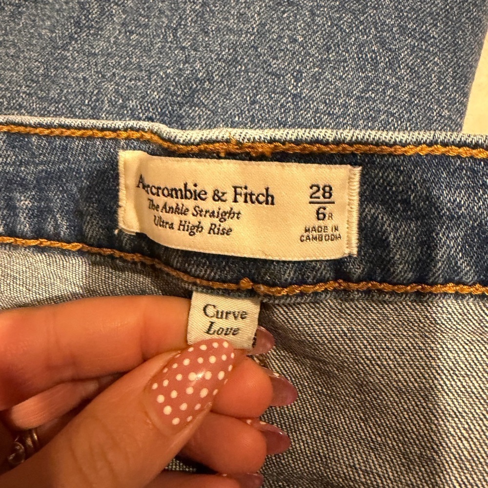 Abercrombie & Fitch Ankle Straight Ultra High Rise Blue Jeans Distressed Curve - Picture 7 of 7